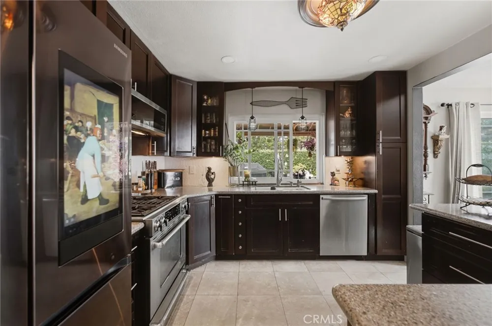 363 Grove Hill Court Brea, CA 92821