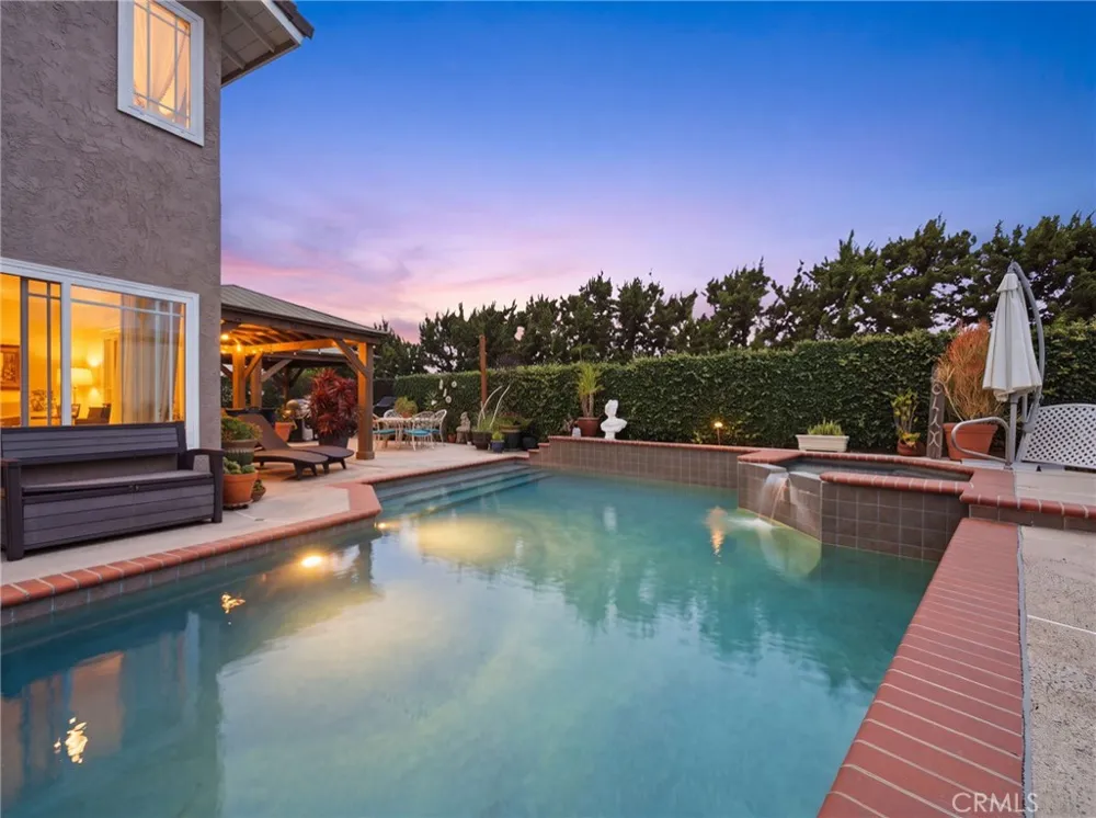 363 Grove Hill Court Brea, CA 92821
