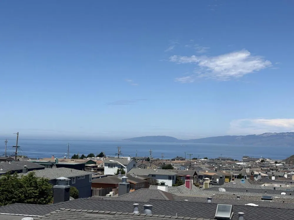 715 Skyline Drive Daly City, CA 94015