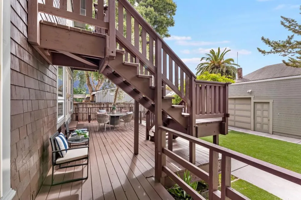 2226 Blake Street Berkeley, CA 94704