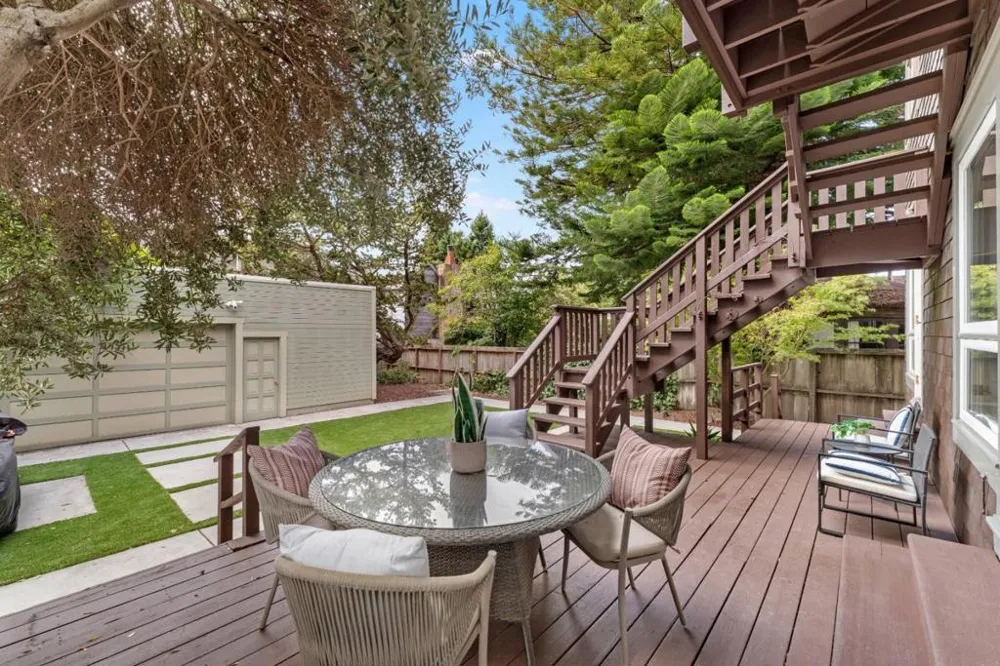 2226 Blake Street Berkeley, CA 94704