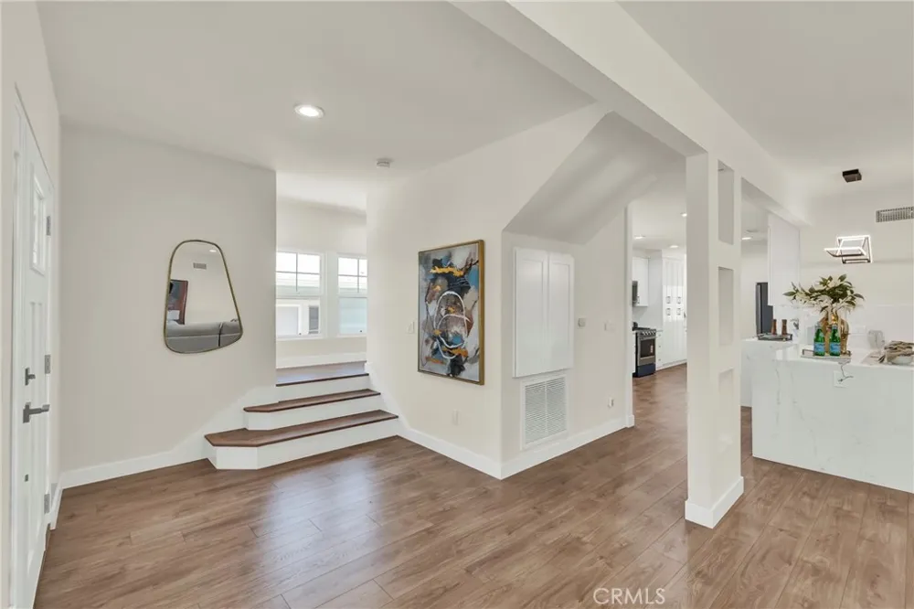 13429 Bailey Whittier, CA 90601