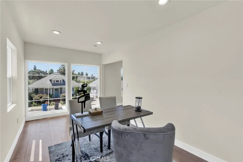 13429 Bailey Whittier, CA 90601