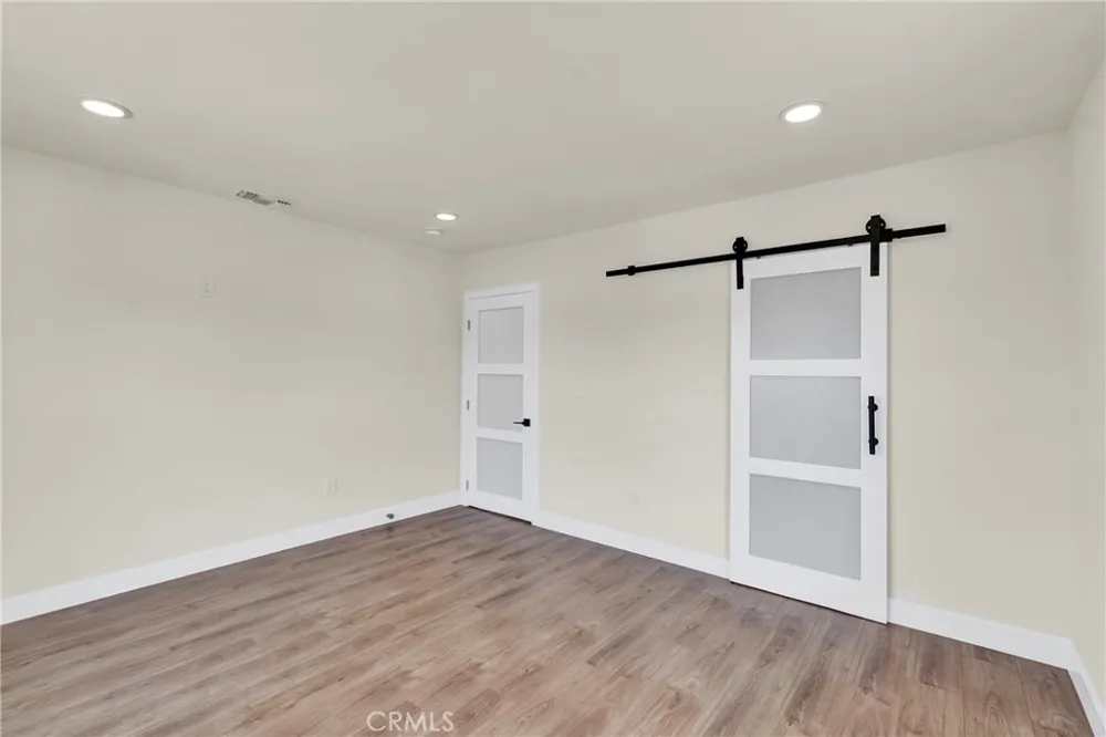 13429 Bailey Whittier, CA 90601