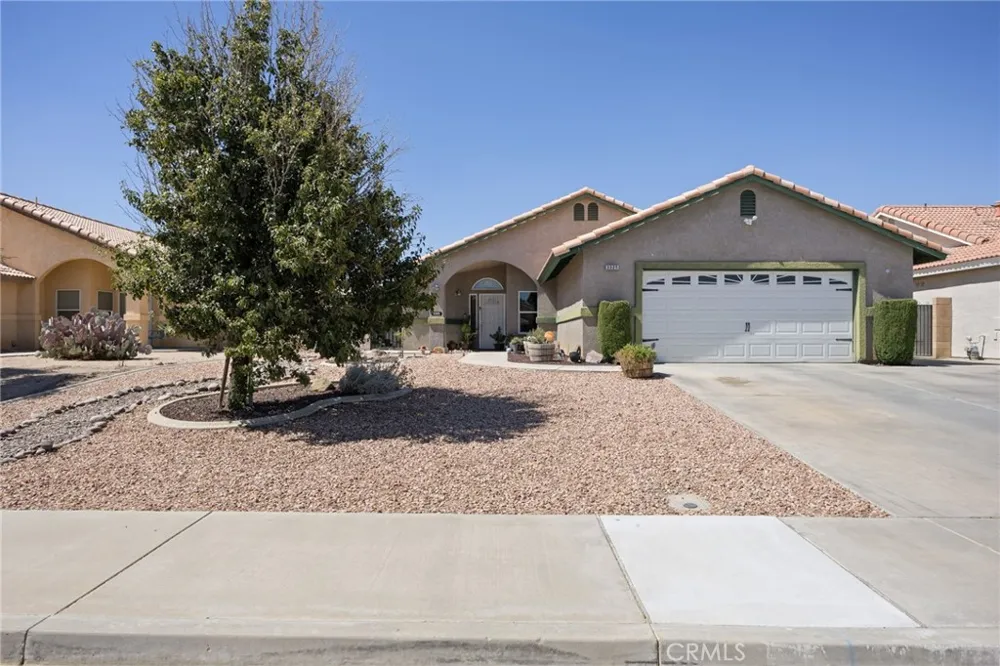3325 Poplar st Rosamond, CA 93560