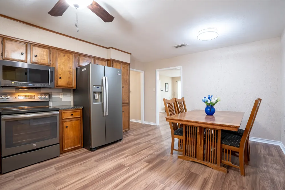 1479 Lockwood Street Stephenville, TX 76401