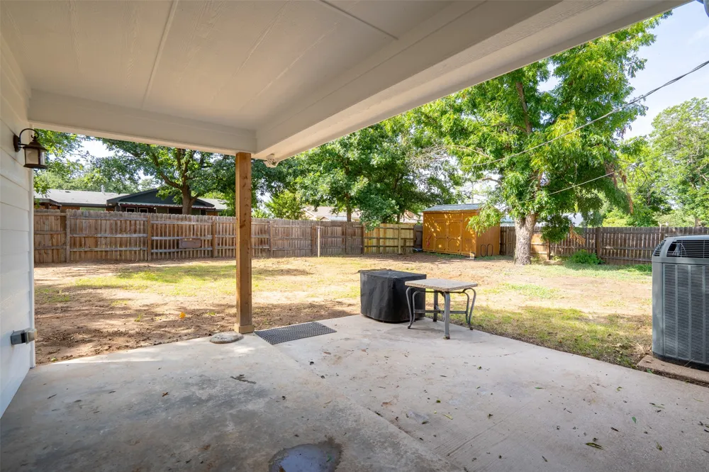 1479 Lockwood Street Stephenville, TX 76401