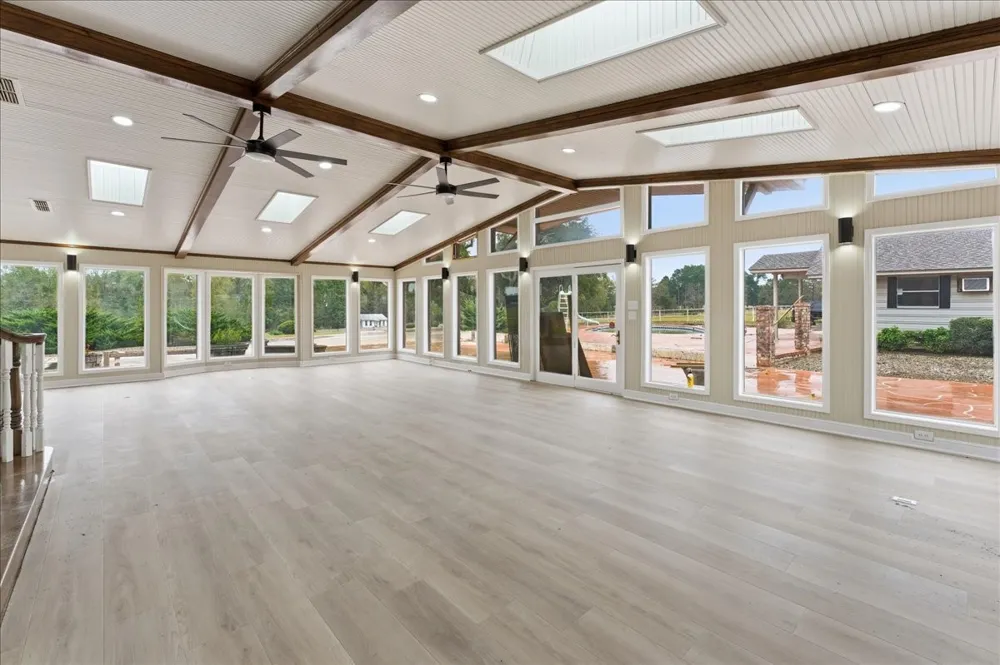 10736 E Highway 154 Sulphur Springs, TX 75482