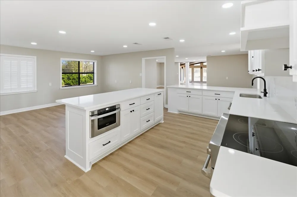 10736 E Highway 154 Sulphur Springs, TX 75482