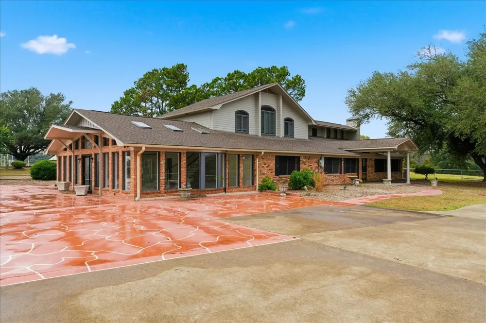 10736 E Highway 154 Sulphur Springs, TX 75482