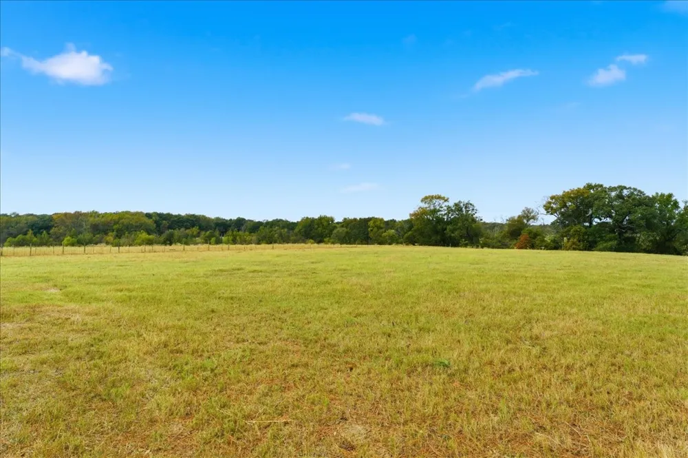10736 E Highway 154 Sulphur Springs, TX 75482