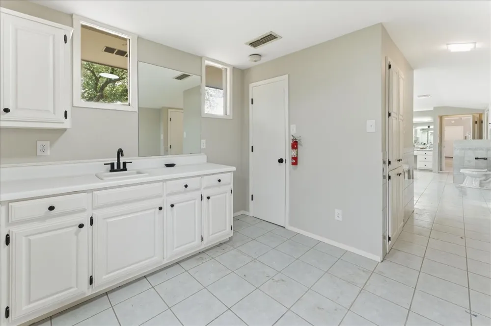 10736 E Highway 154 Sulphur Springs, TX 75482
