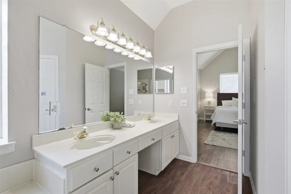 1395 Clear Creek Drive Lewisville, TX 75067