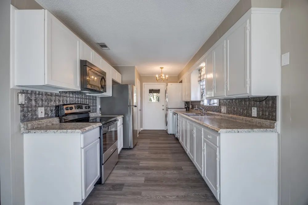 109 Churchill Lane Pottsboro, TX 75076