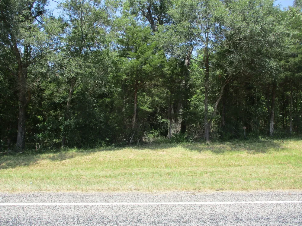 517 Rains County Road 1275 Emory, TX 75440