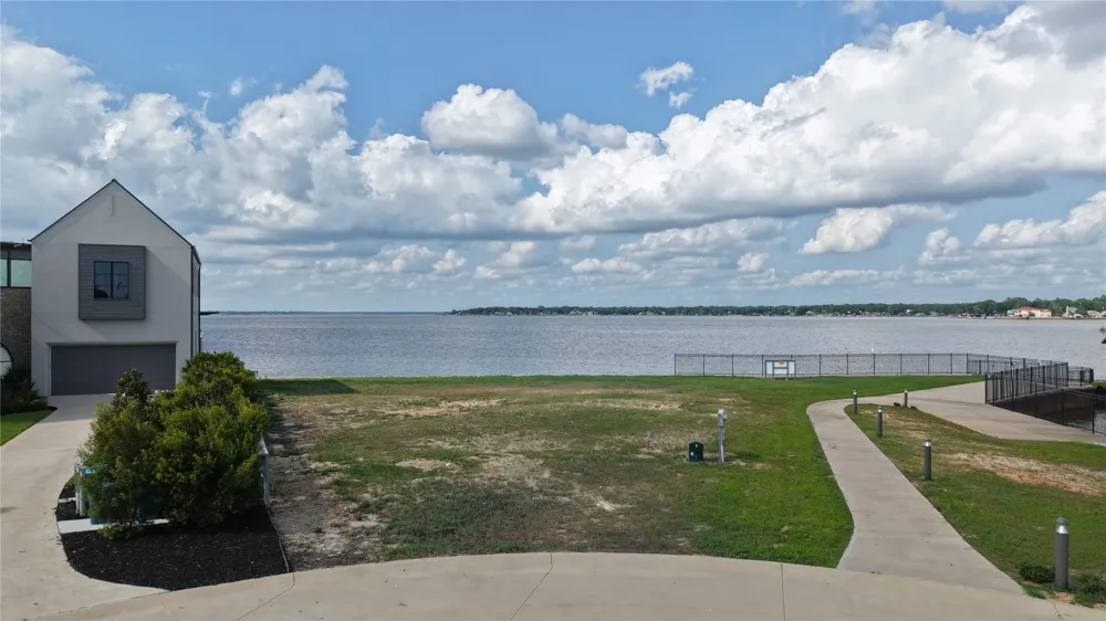 120 Mary Court Gun Barrel City, TX 75156