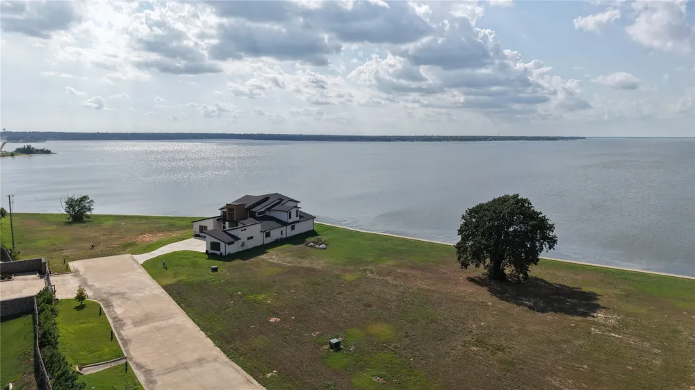 108 Mary Court Gun Barrel City, TX 75156
