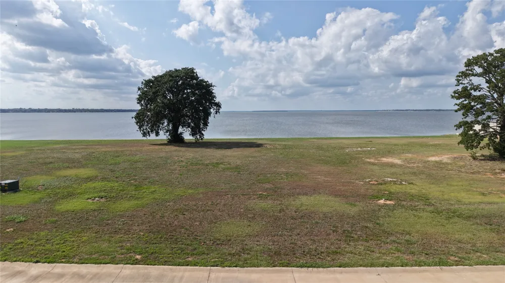 112 Mary Court Gun Barrel City, TX 75156