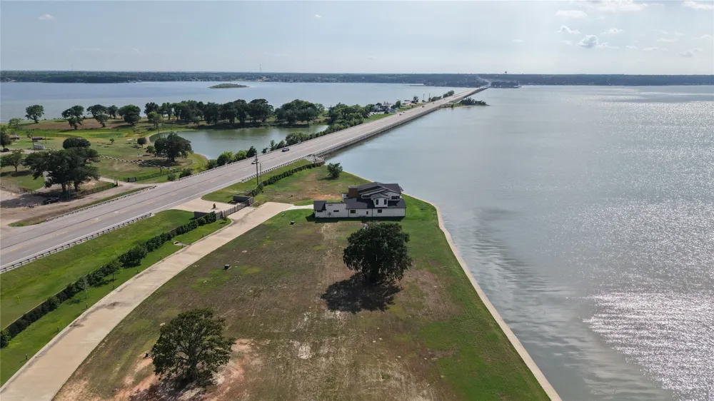 112 Mary Court Gun Barrel City, TX 75156