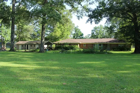 1490 Oliver Road