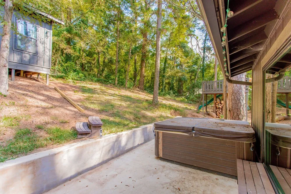 211 Hideaway Lane Central Hideaway, TX 75771