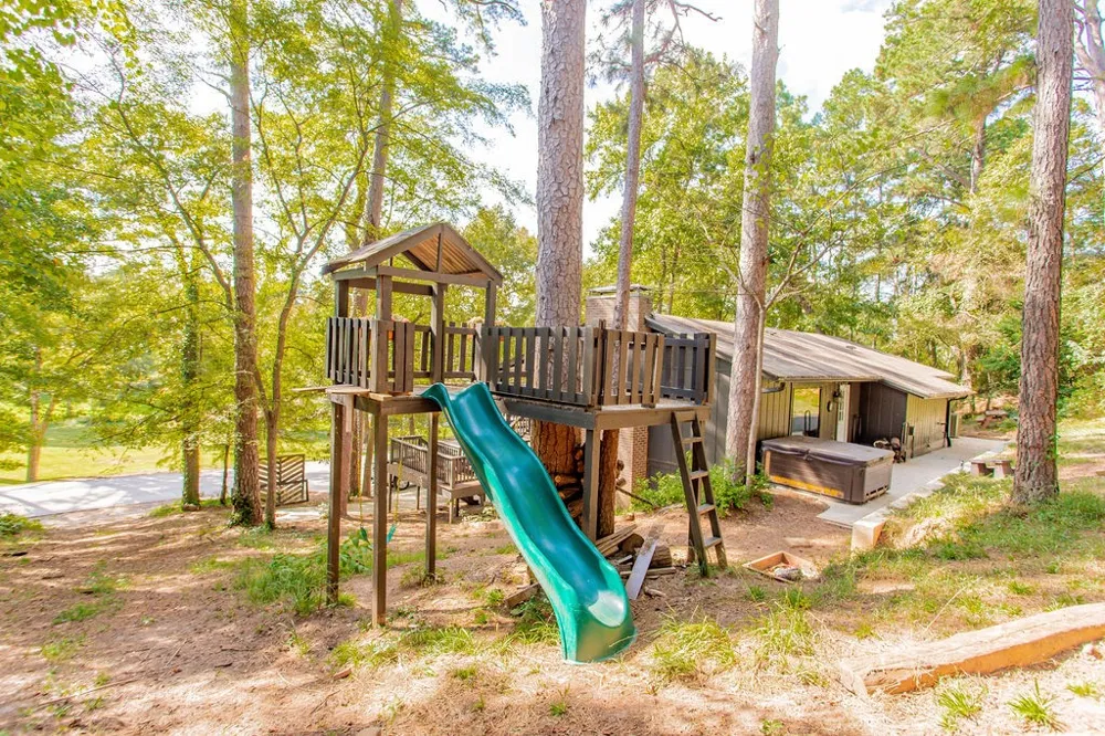 211 Hideaway Lane Central Hideaway, TX 75771
