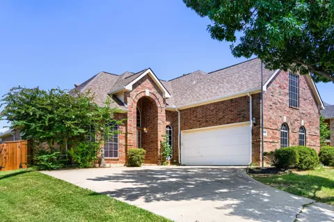 2066 Fair Oaks Circle