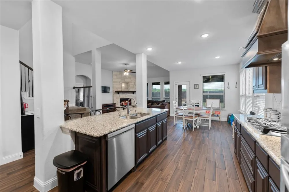 2760 Richard Street Burleson, TX 76028