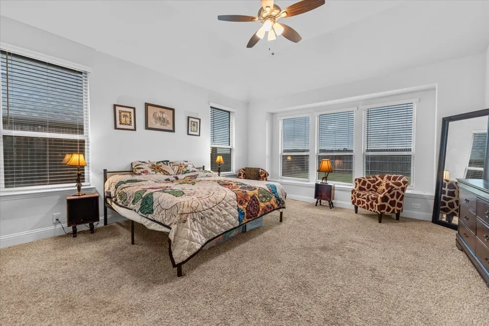 2760 Richard Street Burleson, TX 76028