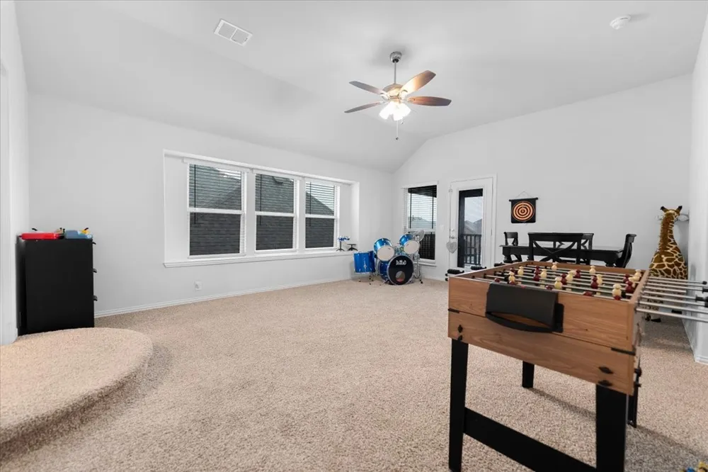 2760 Richard Street Burleson, TX 76028