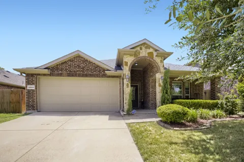 4003 Red Rock Drive