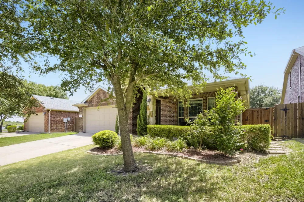 4003 Red Rock Drive Heartland, TX 75126