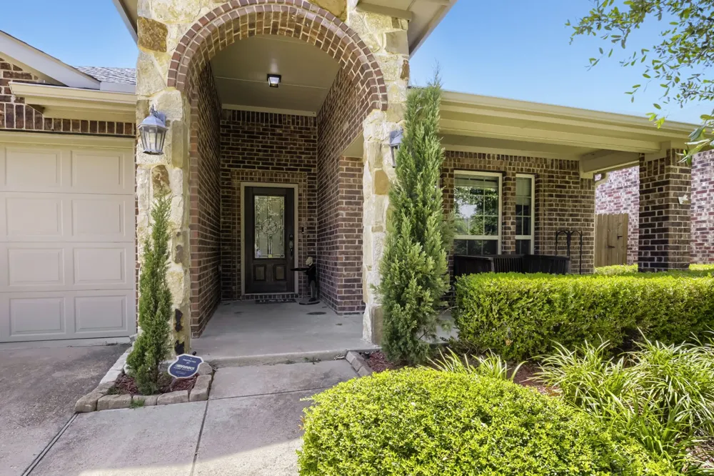 4003 Red Rock Drive Heartland, TX 75126