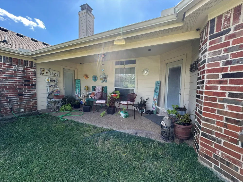 394 Sunland Park Robinson, TX 76706