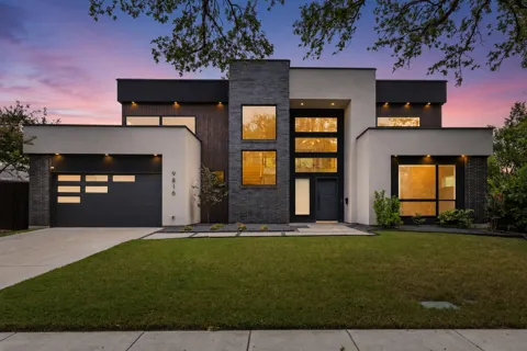 9816 Mixon Drive