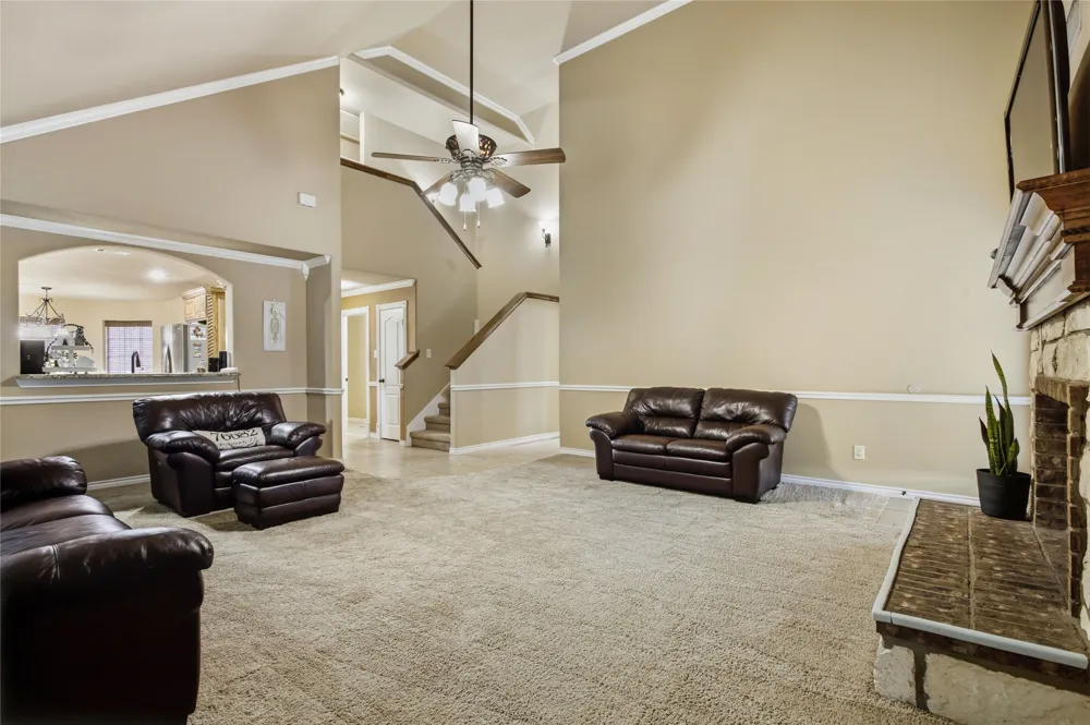 1389 Thomas Road Springtown, TX 76082