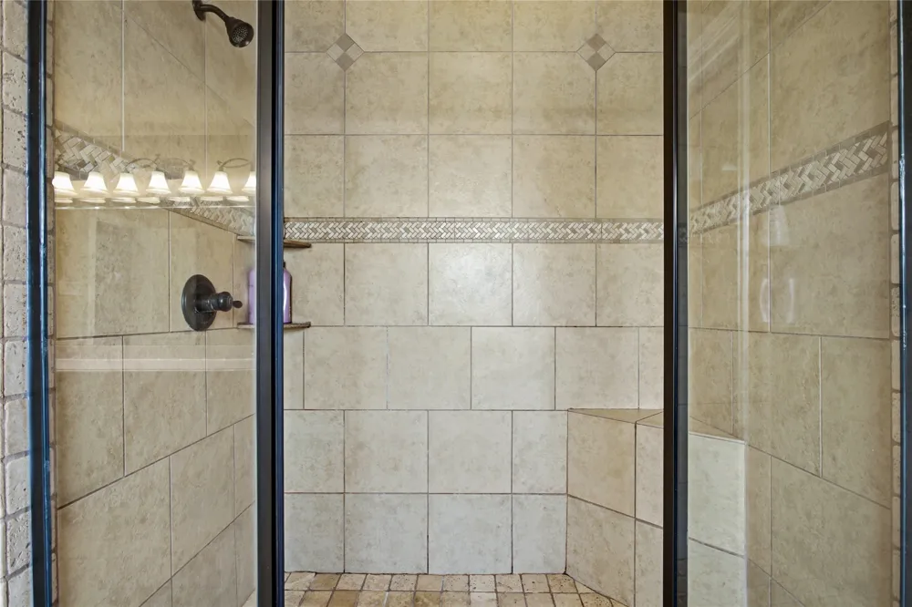 1389 Thomas Road Springtown, TX 76082