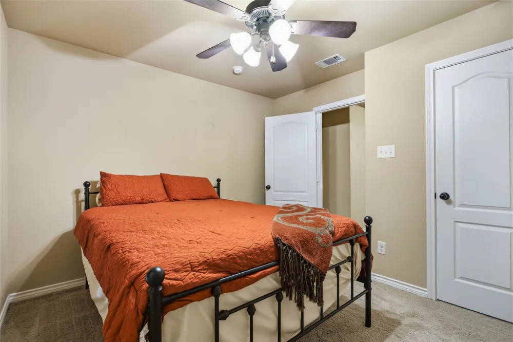 1389 Thomas Road Springtown, TX 76082