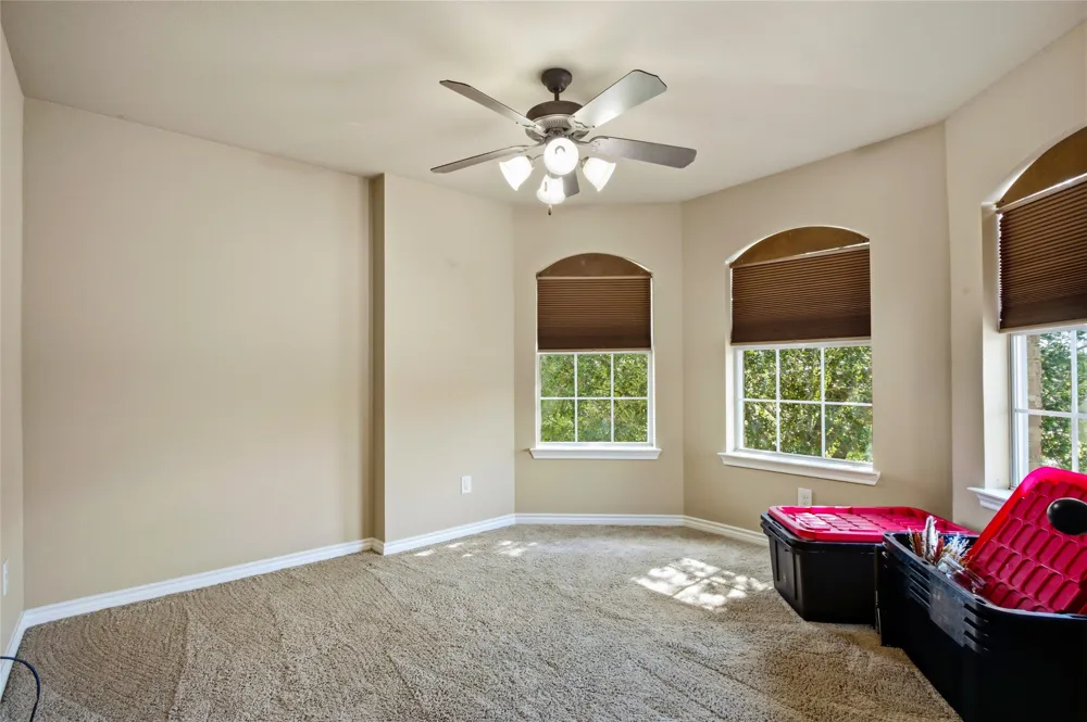 1389 Thomas Road Springtown, TX 76082