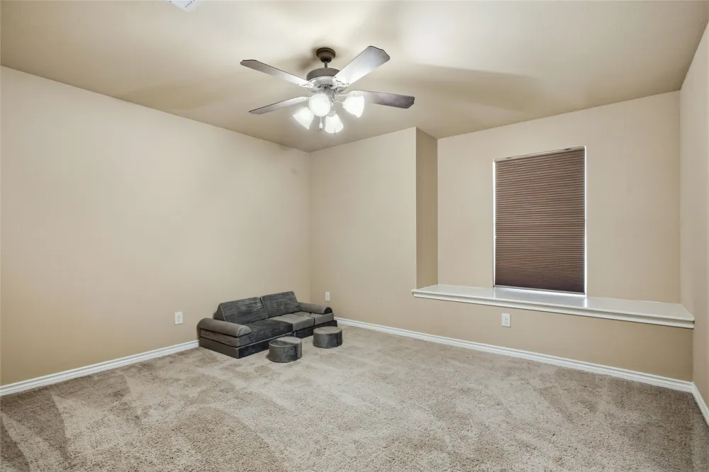1389 Thomas Road Springtown, TX 76082