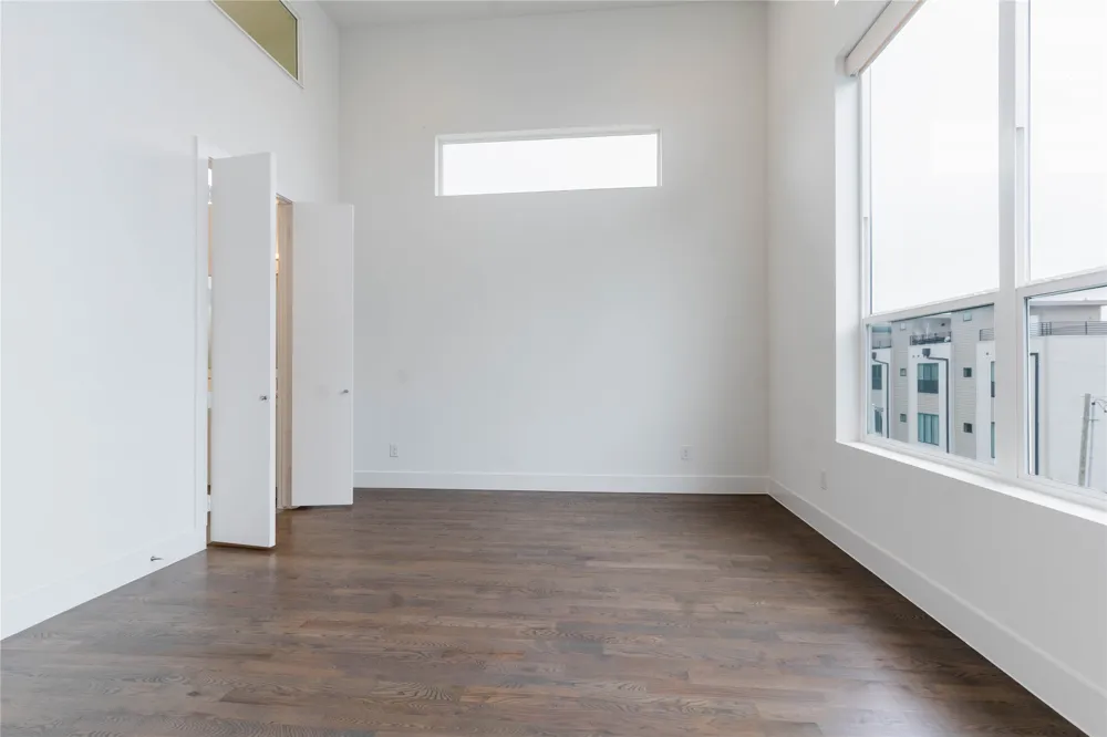 2623 Kimsey Drive #101 Dallas, TX 75235