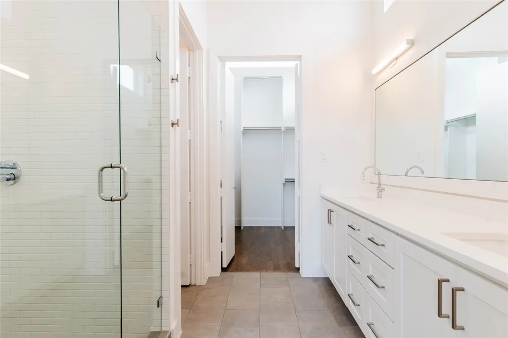 2623 Kimsey Drive #101 Dallas, TX 75235