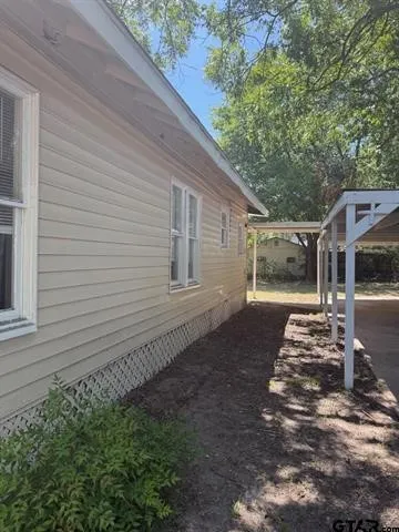 509 Pacific Street Mineola, TX 75773