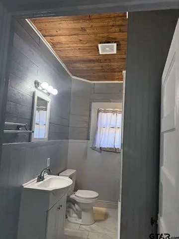 509 Pacific Street Mineola, TX 75773
