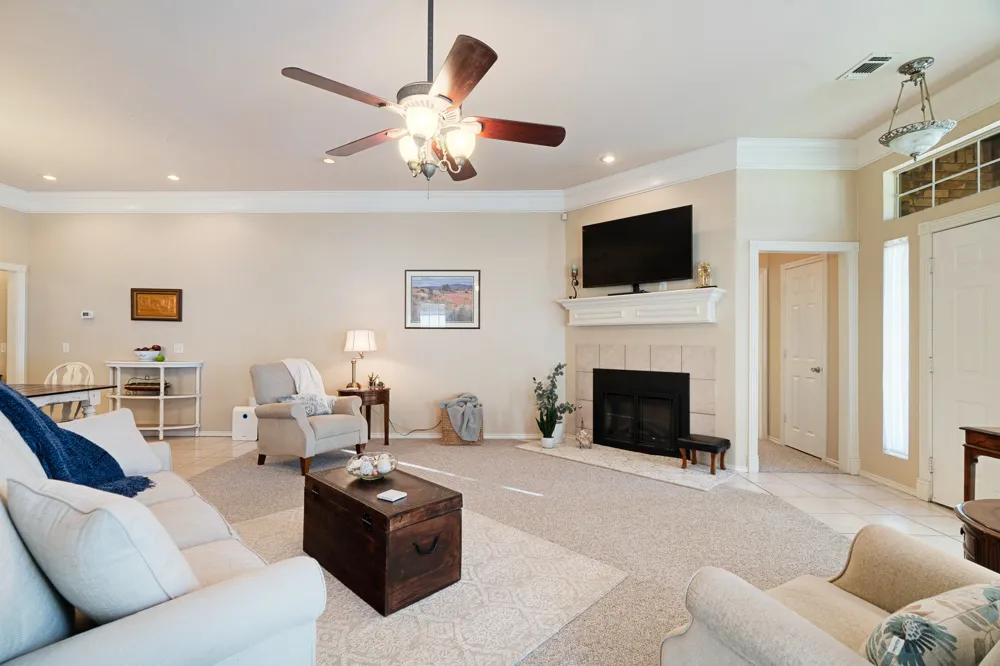 4250 PRIMROSE LANE Paris, TX 75462