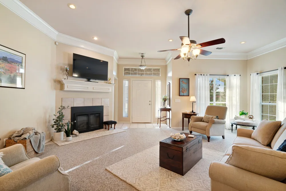 4250 PRIMROSE LANE Paris, TX 75462