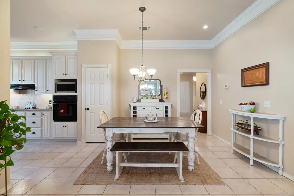 4250 PRIMROSE LANE Paris, TX 75462