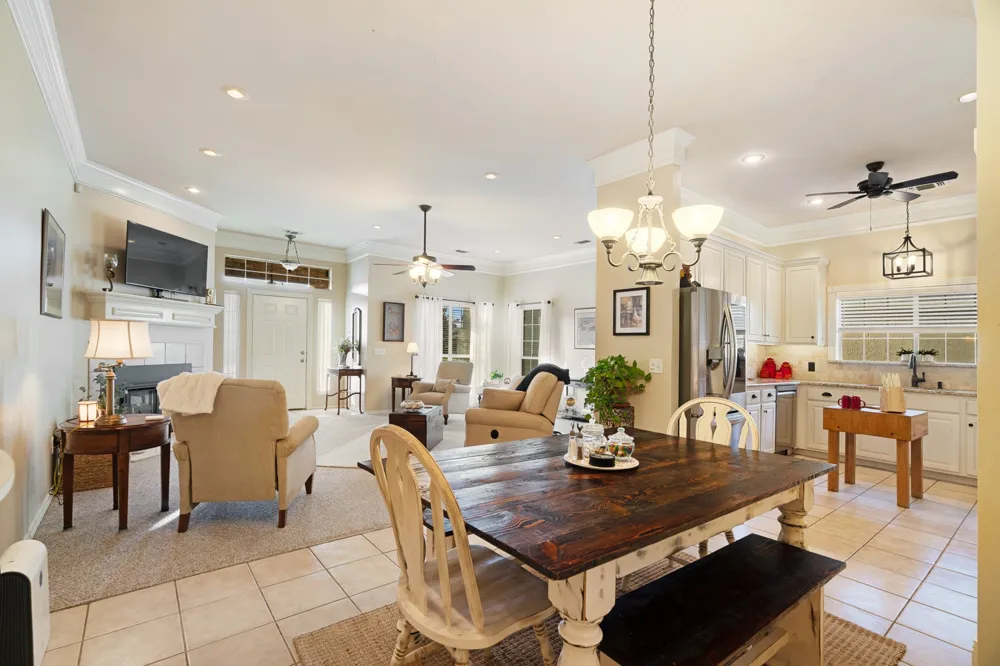 4250 PRIMROSE LANE Paris, TX 75462