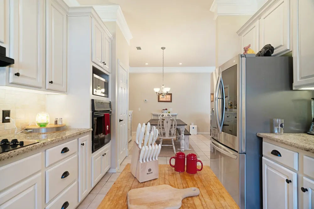 4250 PRIMROSE LANE Paris, TX 75462