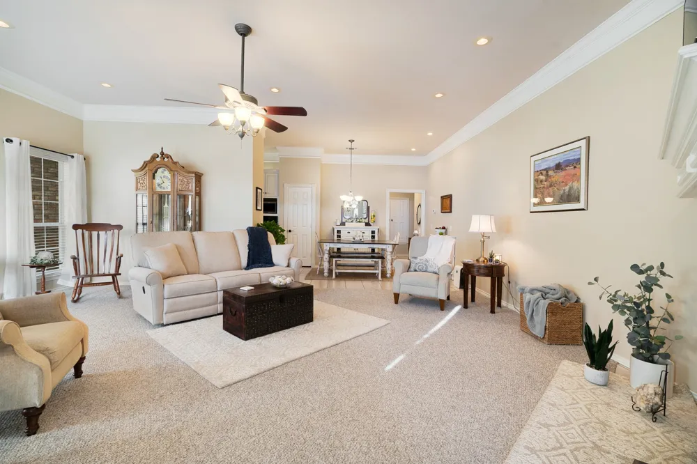 4250 PRIMROSE LANE Paris, TX 75462